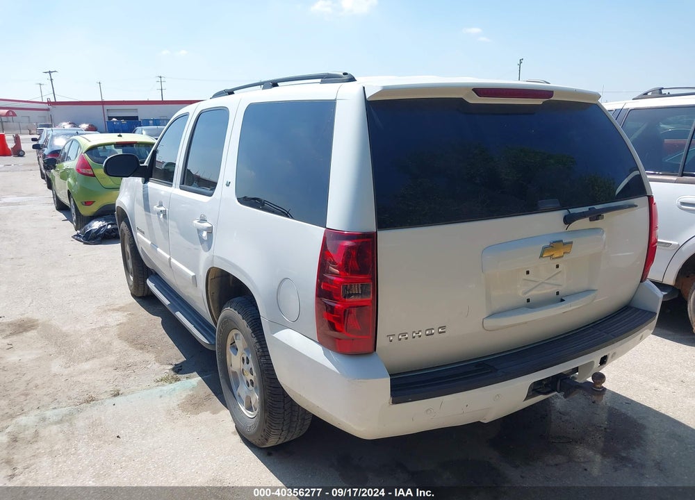 2007 CHEVROLET TAHOE LT VIN: 1GNFC13J27R409061