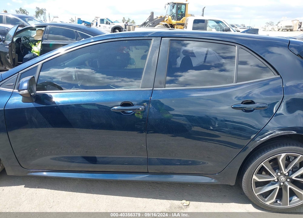 2019 TOYOTA COROLLA XSE VIN: JTNK4RBEXK3032400
