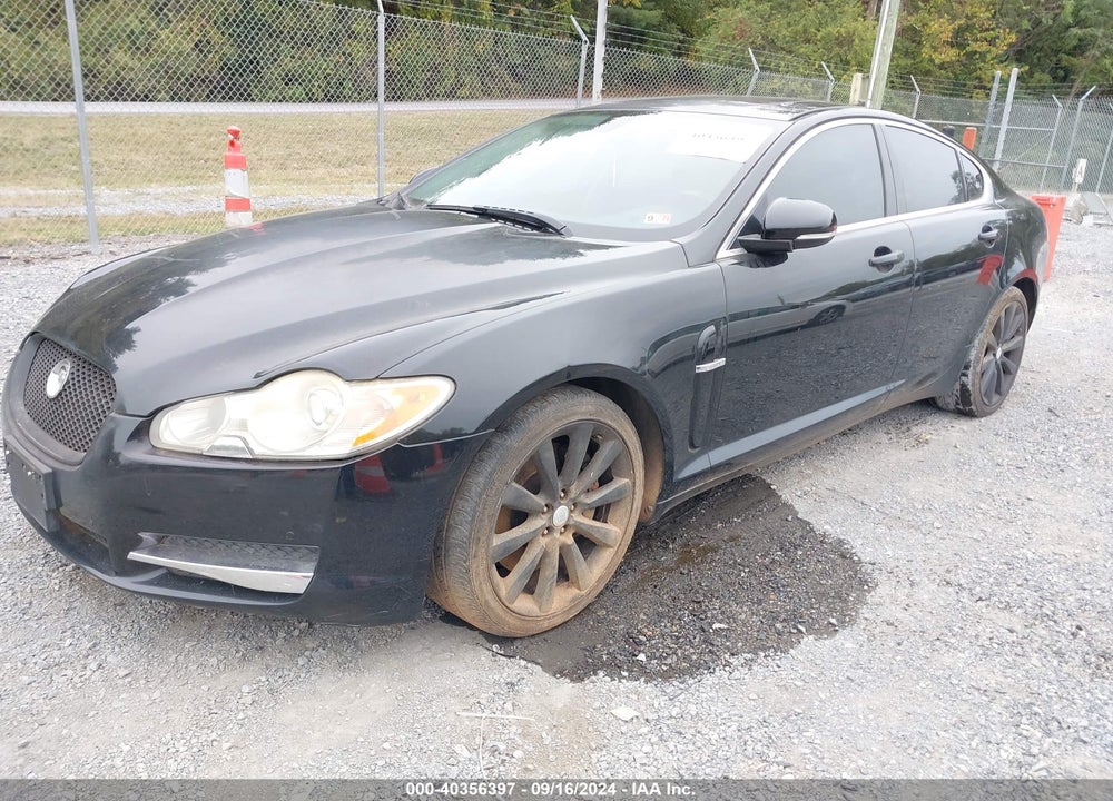 2010 JAGUAR XF PREMIUM VIN: SAJWA0GB7ALR76096