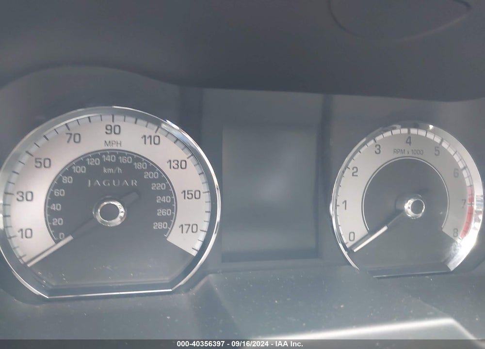 2010 JAGUAR XF PREMIUM VIN: SAJWA0GB7ALR76096