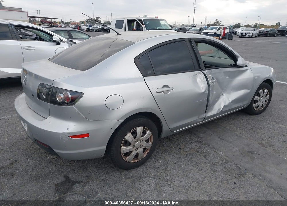 2008 MAZDA 3 I SPORT VIN: JM1BK32G481781559