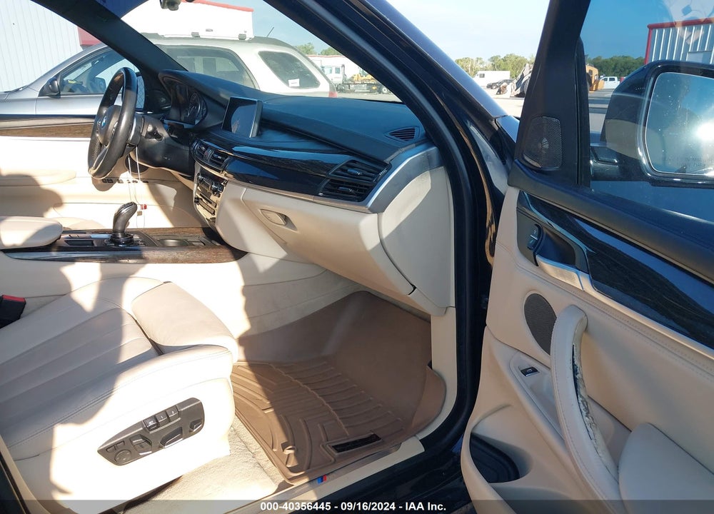 2015 BMW X5 XDRIVE50I VIN: 5UXKR6C58F0J74642