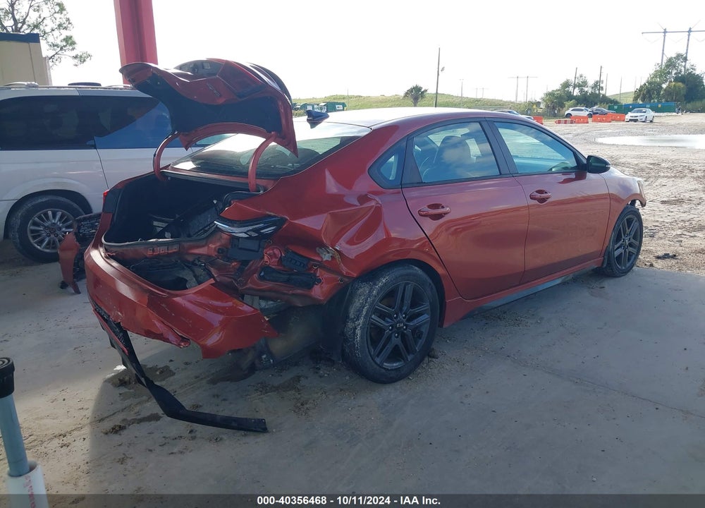 2020 KIA FORTE GT LINE VIN: 3KPF34AD6LE167582