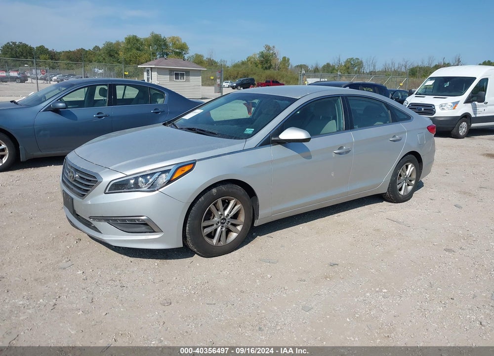 2015 HYUNDAI SONATA SE VIN: 5NPE24AF9FH201336