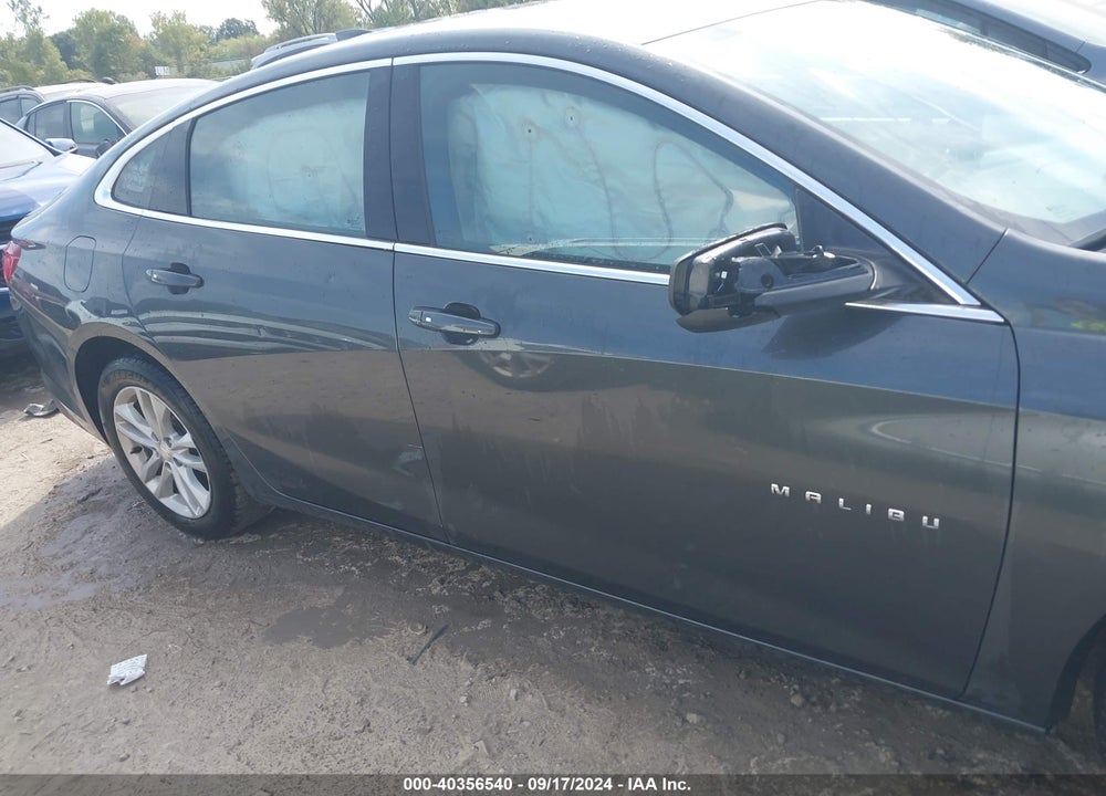 2018 CHEVROLET MALIBU LT VIN: 1G1ZD5ST9JF251803
