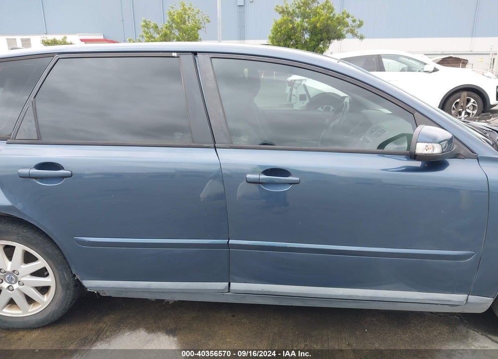 2007 VOLVO V50 T5 VIN: YV1MW682X72292063