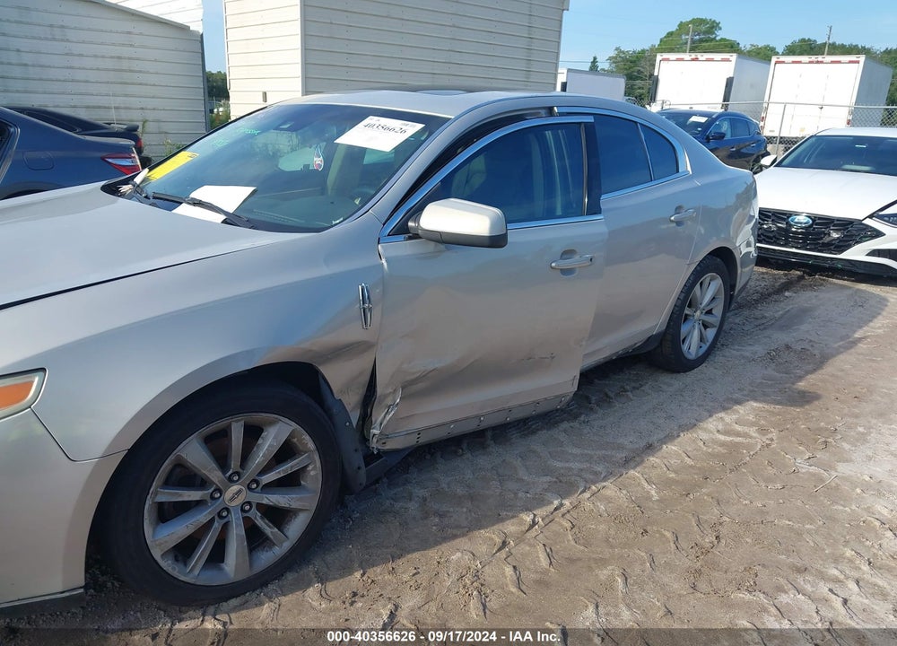2009 LINCOLN MKS VIN: 1LNHM93R59G631414
