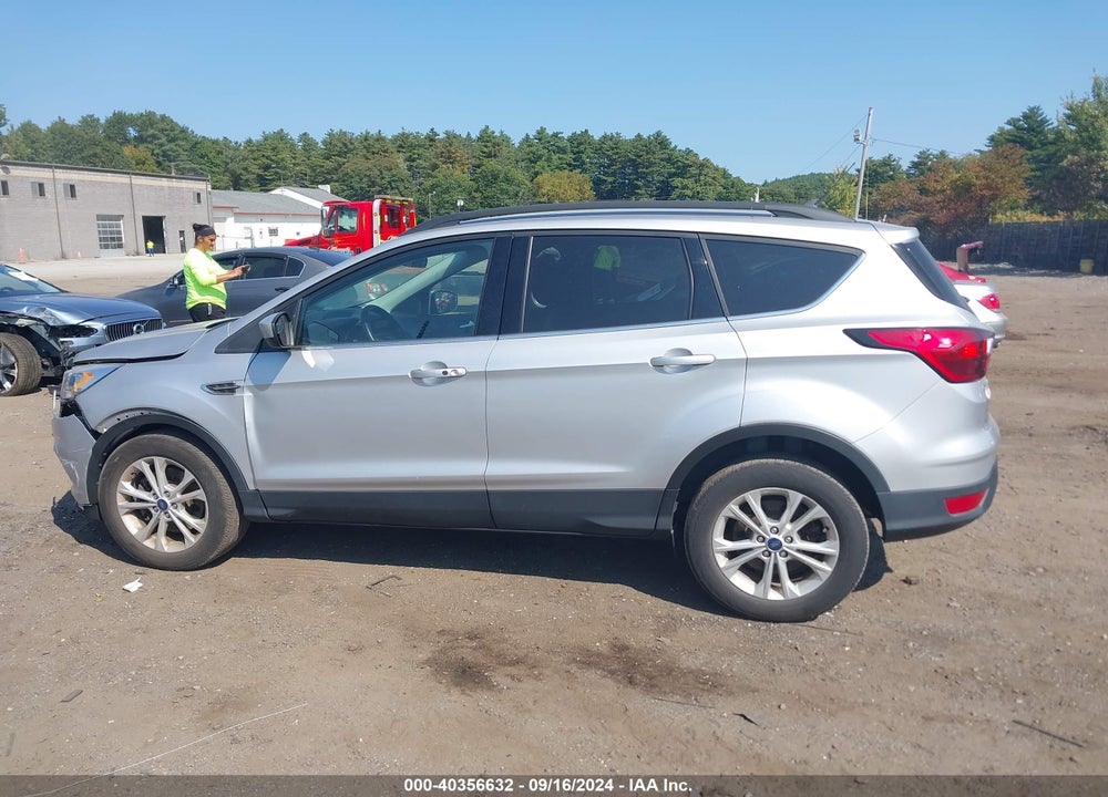 2019 FORD ESCAPE SEL VIN: 1FMCU9HD0KUA57061