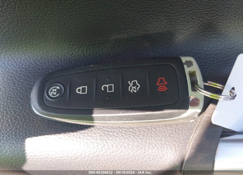 2019 FORD ESCAPE SEL VIN: 1FMCU9HD0KUA57061