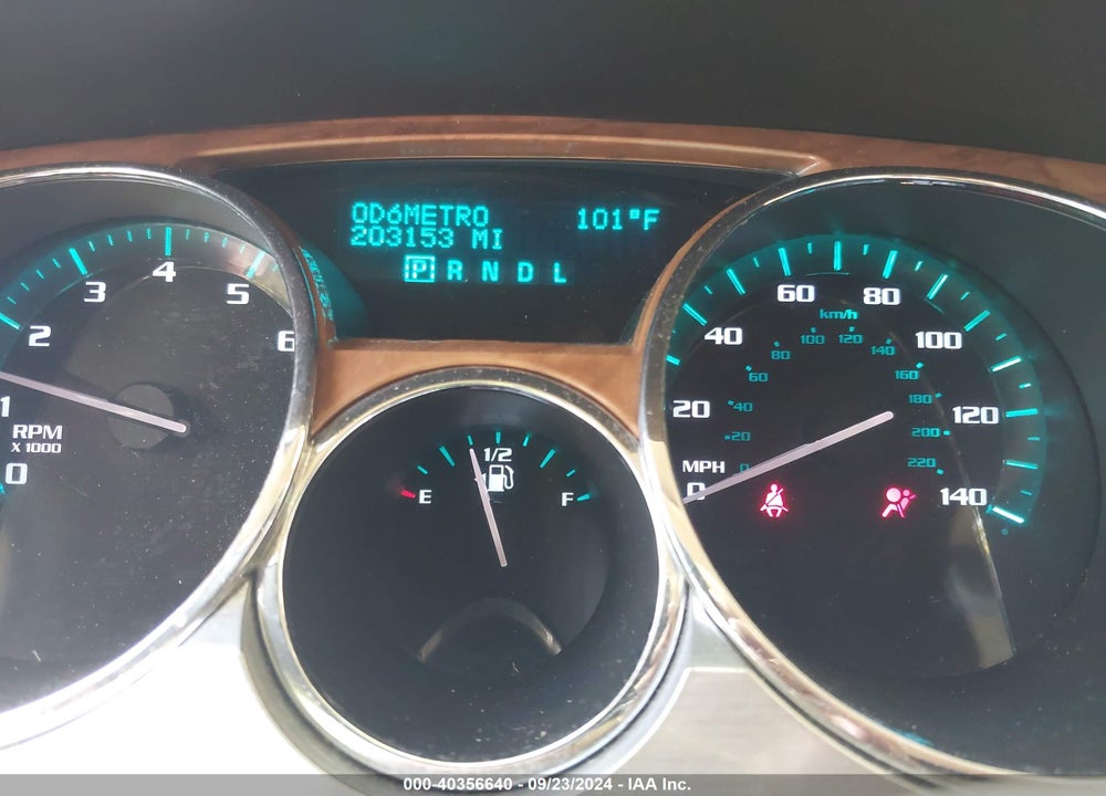 2008 BUICK ENCLAVE CXL VIN: 5GAER23718J280387