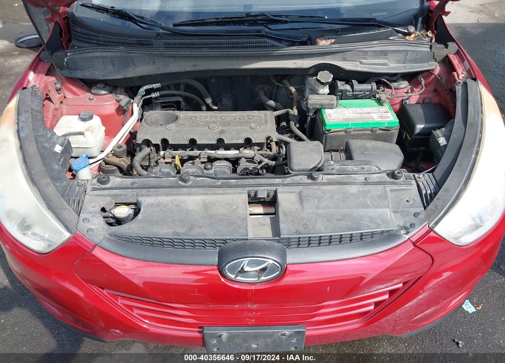 2010 HYUNDAI TUCSON GLS VIN: KM8JT3AC9AU076599