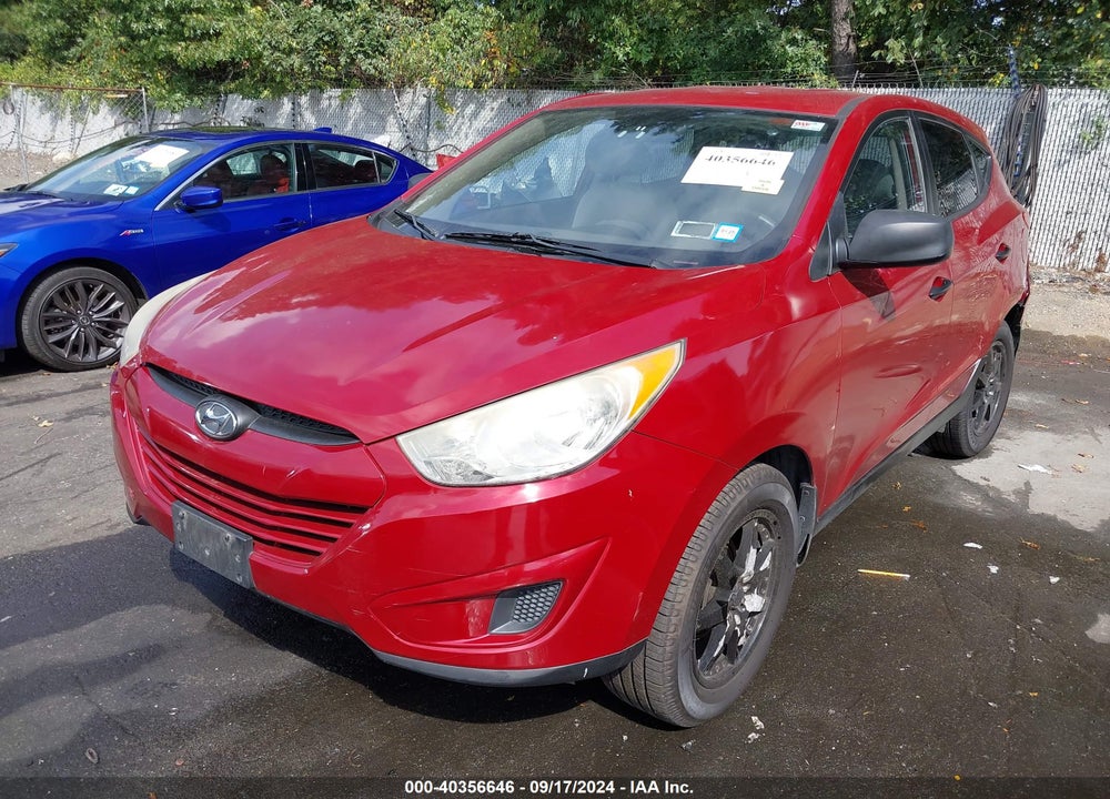 2010 HYUNDAI TUCSON GLS VIN: KM8JT3AC9AU076599