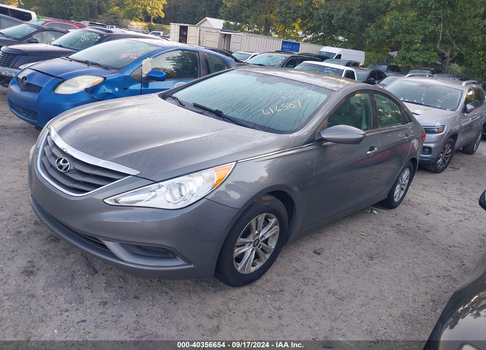 2013 HYUNDAI SONATA GLS VIN: 5NPEB4AC1DH616587