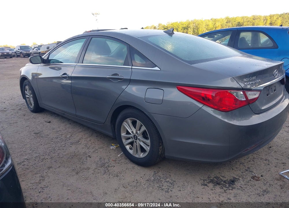 2013 HYUNDAI SONATA GLS VIN: 5NPEB4AC1DH616587