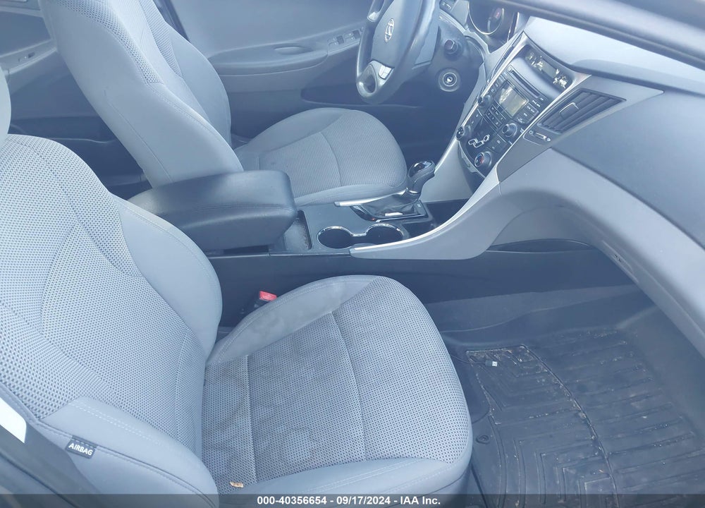 2013 HYUNDAI SONATA GLS VIN: 5NPEB4AC1DH616587