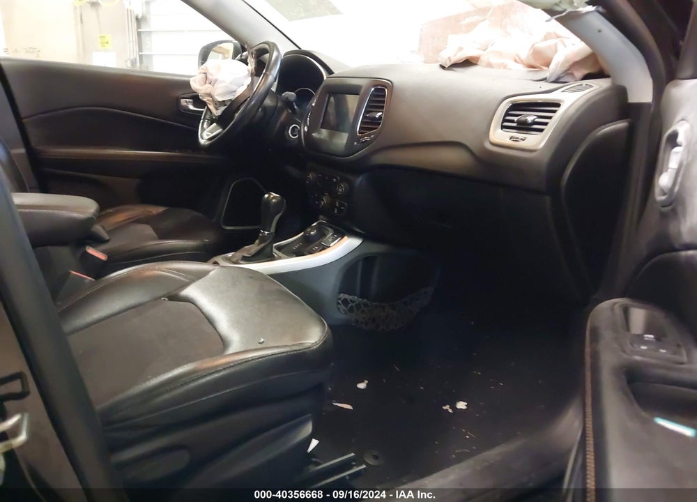 2018 JEEP COMPASS LATITUDE 4X4 VIN: 3C4NJDBB6JT161353
