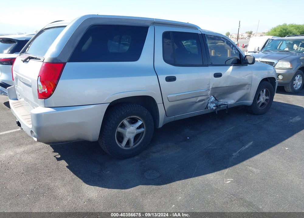 2004 GMC ENVOY XUV SLE VIN: 1GKES12SX46183242