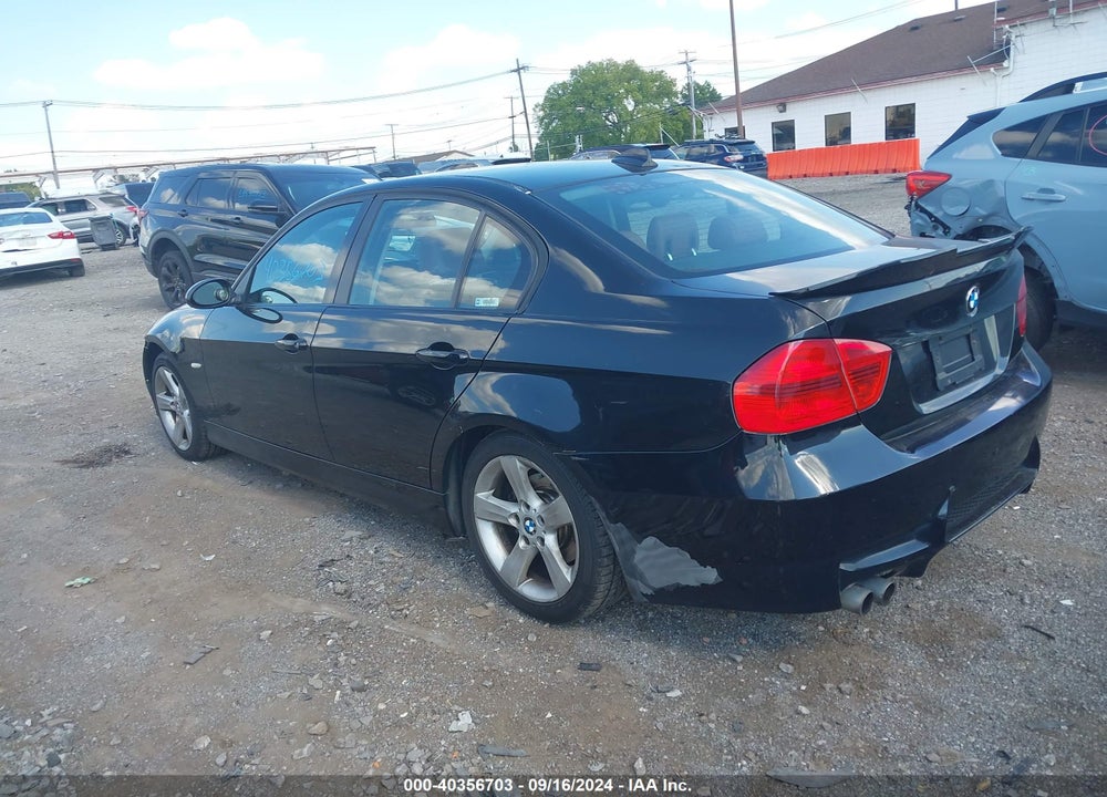 2006 BMW 325XI VIN: WBAVD13586KV13966
