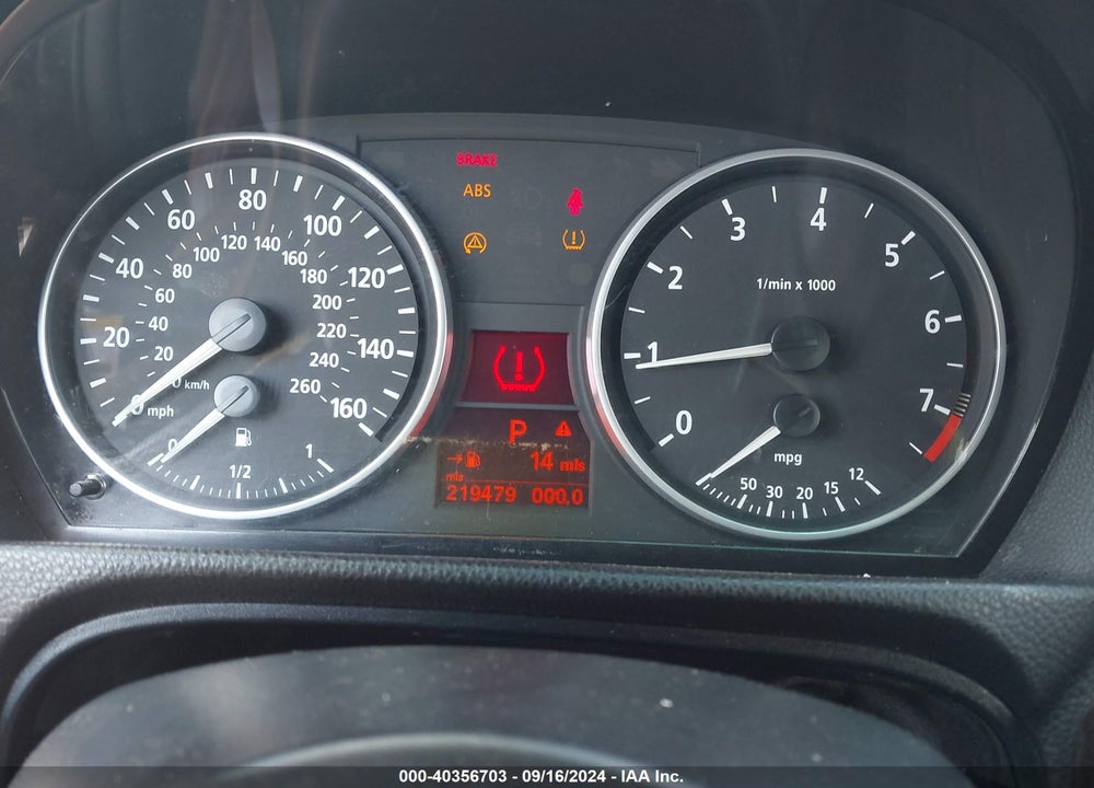 2006 BMW 325XI VIN: WBAVD13586KV13966