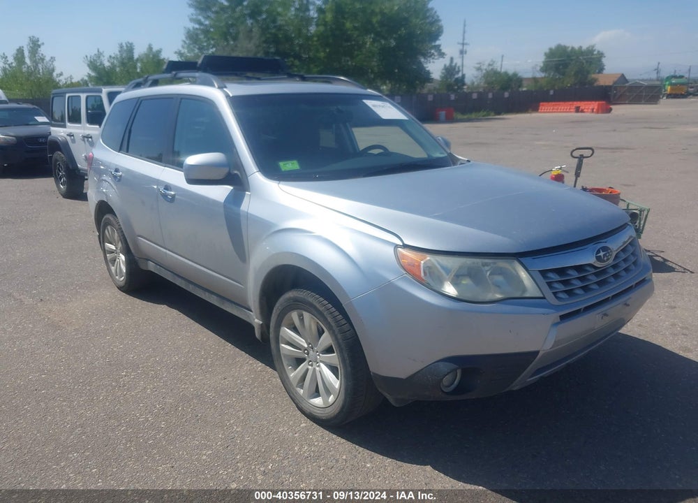 2013 SUBARU FORESTER 2.5X LIMITED VIN: JF2SHAFC6DH430102