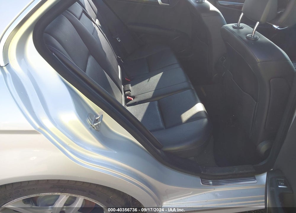 2012 MERCEDES-BENZ C 300 LUXURY 4MATIC/SPORT 4MATIC VIN: WDDGF8BB5CR229371