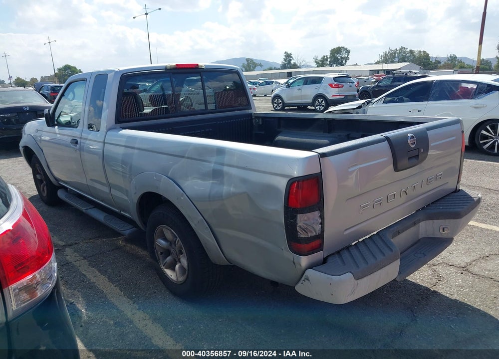 2002 NISSAN FRONTIER XE VIN: 1N6DD26S32C323256