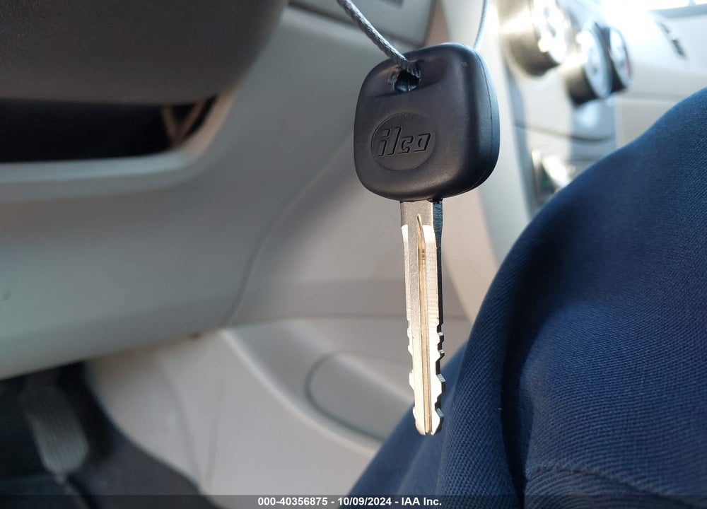 2010 TOYOTA COROLLA LE VIN: 1NXBU4EE7AZ302559