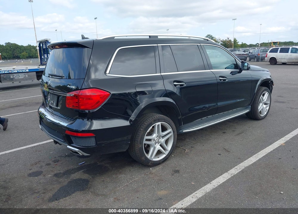 2016 MERCEDES-BENZ GL 550 4MATIC VIN: 4JGDF7DE0GA705377