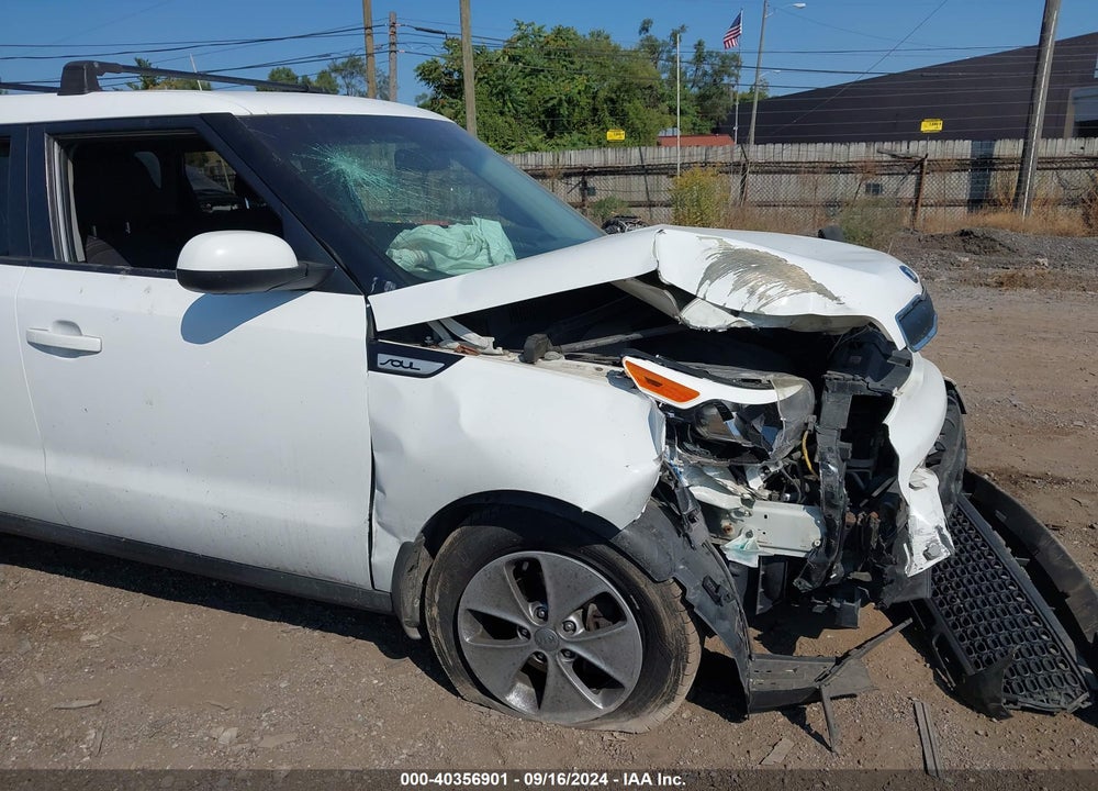 2015 KIA SOUL VIN: KNDJN2A20F7114288