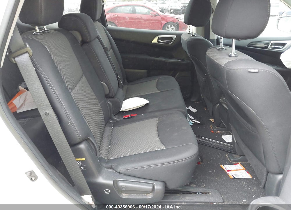 2017 NISSAN PATHFINDER VIN: 5N1DR2MN1HC687536