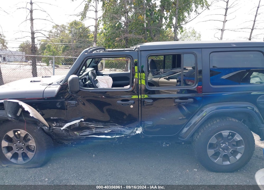 2018 JEEP WRANGLER UNLIMITED SAHARA 4X4 VIN: 1C4HJXEN2JW199435
