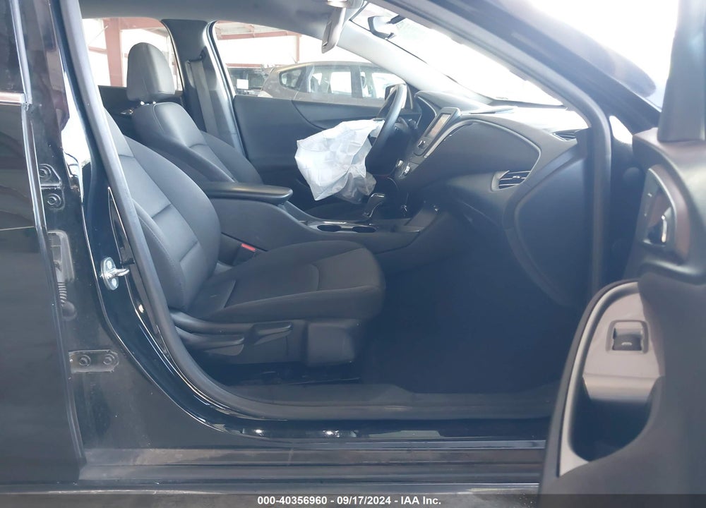 2018 CHEVROLET MALIBU 1LS VIN: 1G1ZB5ST4JF233358