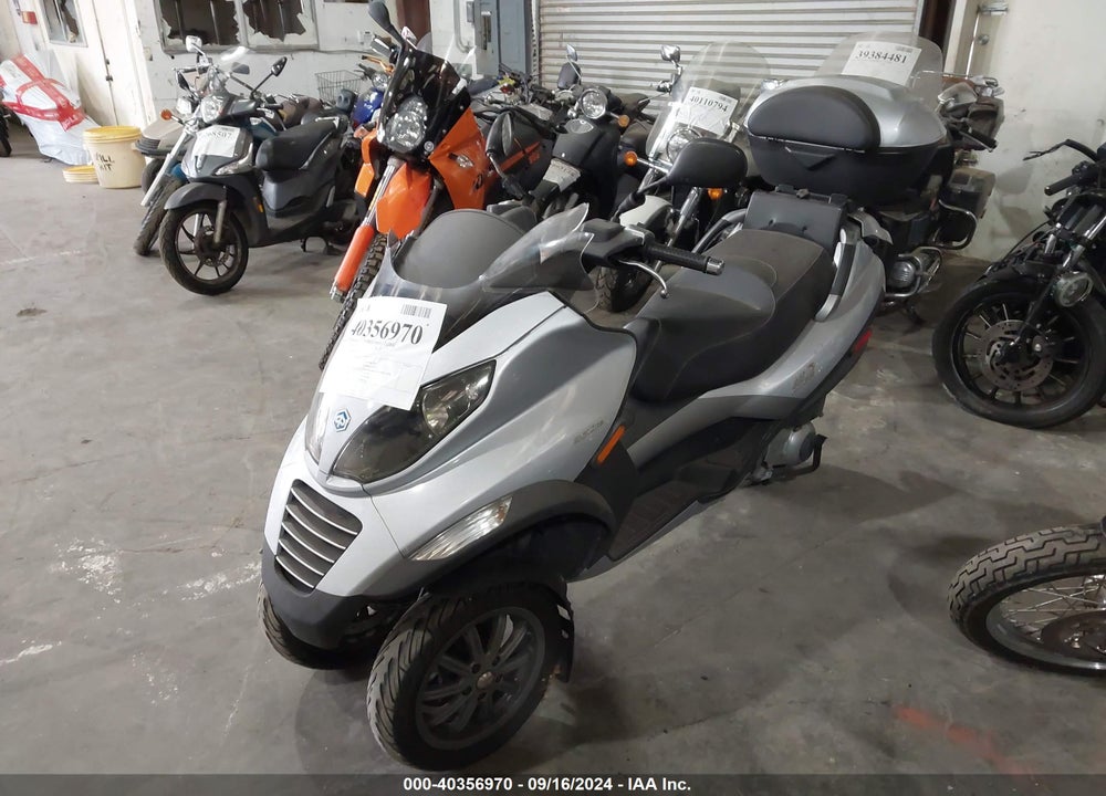 2007 PIAGGIO MP3 VIN: ZAPM479M175002548