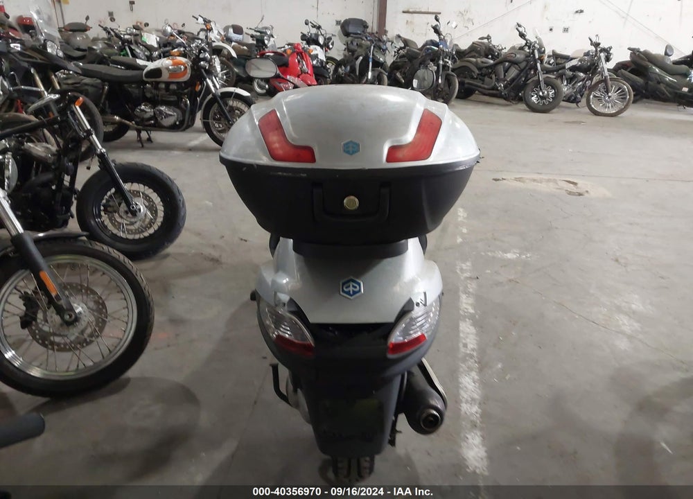 2007 PIAGGIO MP3 VIN: ZAPM479M175002548