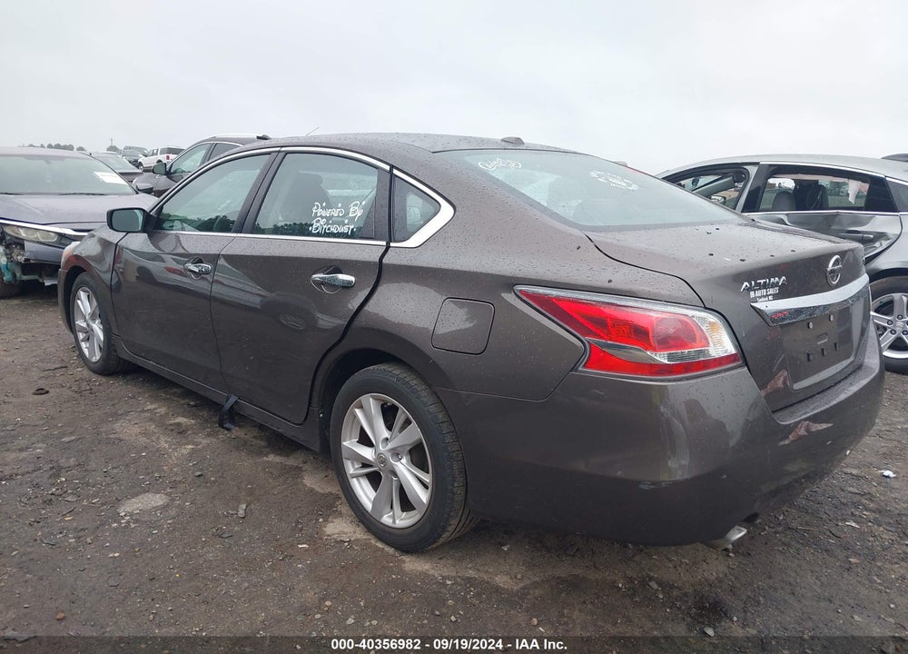 2015 NISSAN ALTIMA VIN: 1N4AL3AP4FN321291