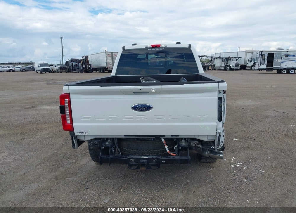 2024 FORD F-250 LARIAT VIN: 1FT8W2BT3REC31589