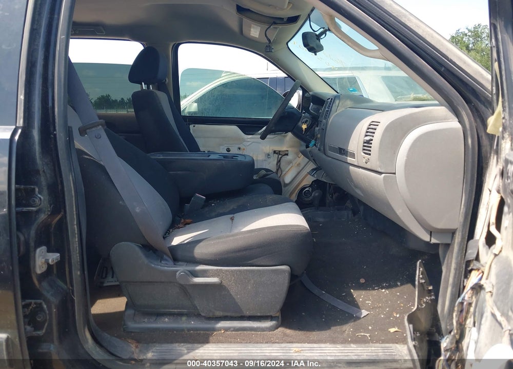 2007 CHEVROLET SILVERADO 1500 LS VIN: 2GCEK13CX71727365