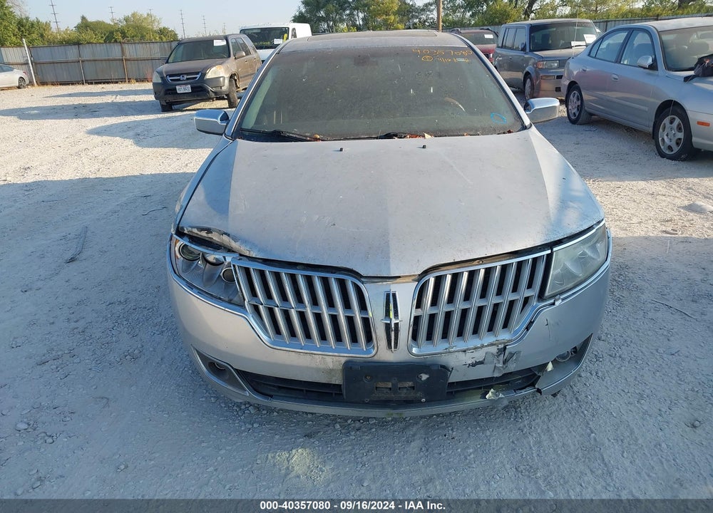 2011 LINCOLN MKZ VIN: 3LNHL2GC1BR765870