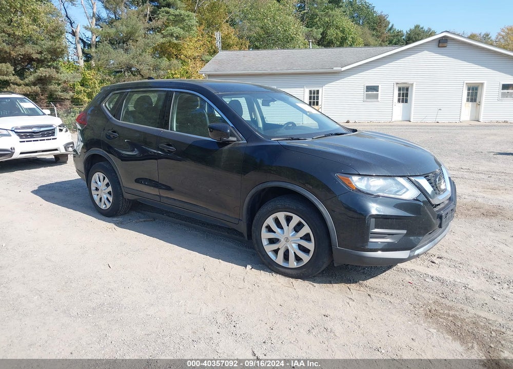 2018 NISSAN ROGUE S VIN: KNMAT2MV1JP615002