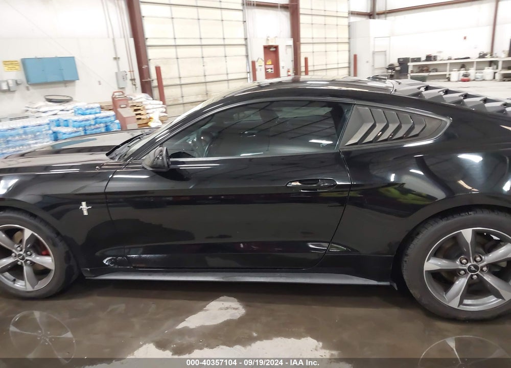 2016 FORD MUSTANG VIN: 1FA6P8AM6G5216010