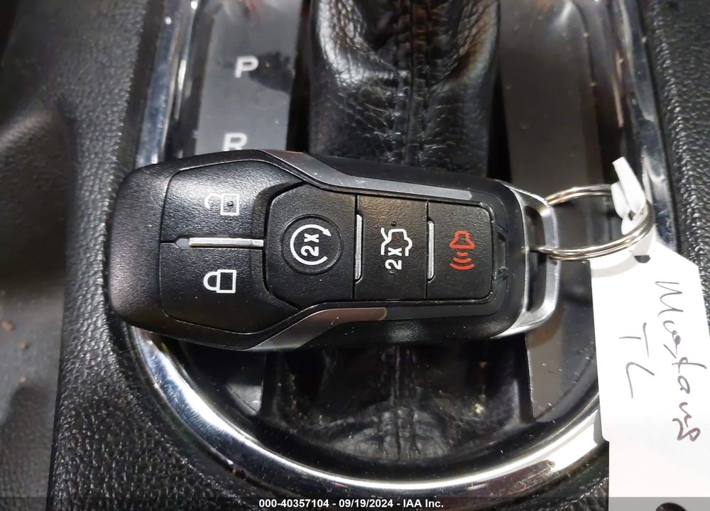 2016 FORD MUSTANG VIN: 1FA6P8AM6G5216010