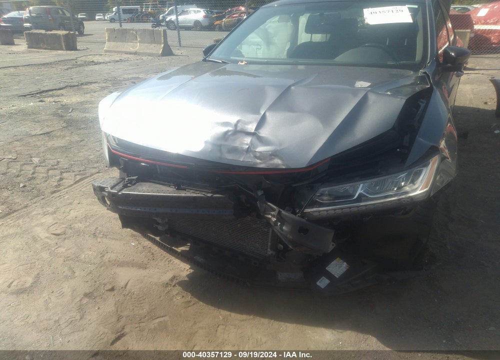 2018 VOLKSWAGEN PASSAT 3.6L V6 GT VIN: 1VWJM7A33JC028396