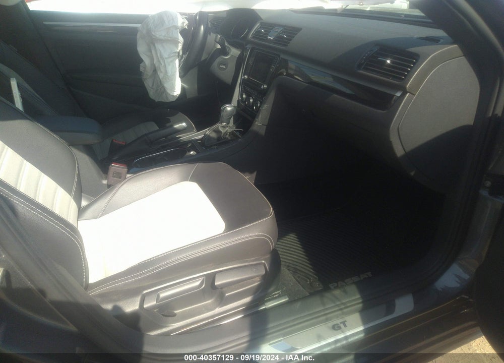 2018 VOLKSWAGEN PASSAT 3.6L V6 GT VIN: 1VWJM7A33JC028396