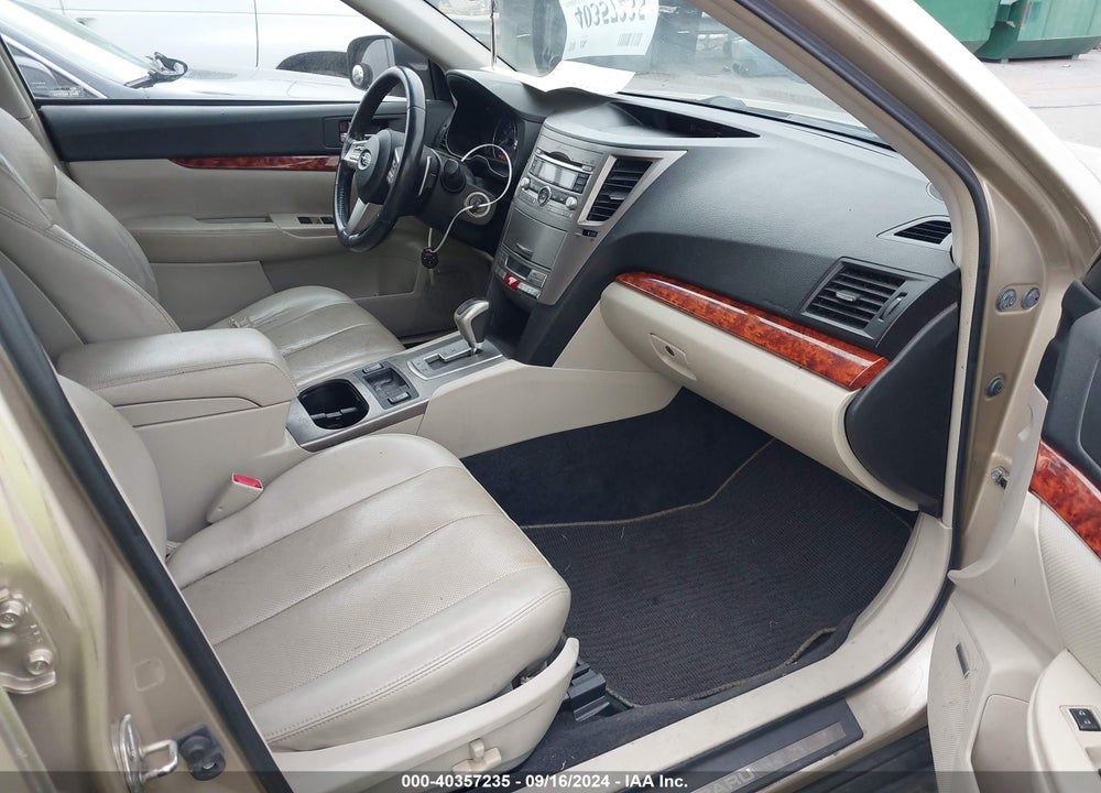 2010 SUBARU OUTBACK 2.5I LIMITED VIN: 4S4BRBKC9A3333620