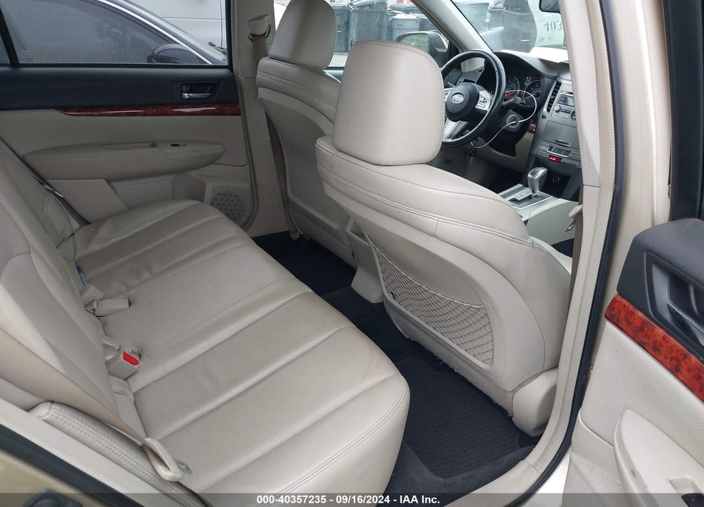 2010 SUBARU OUTBACK 2.5I LIMITED VIN: 4S4BRBKC9A3333620