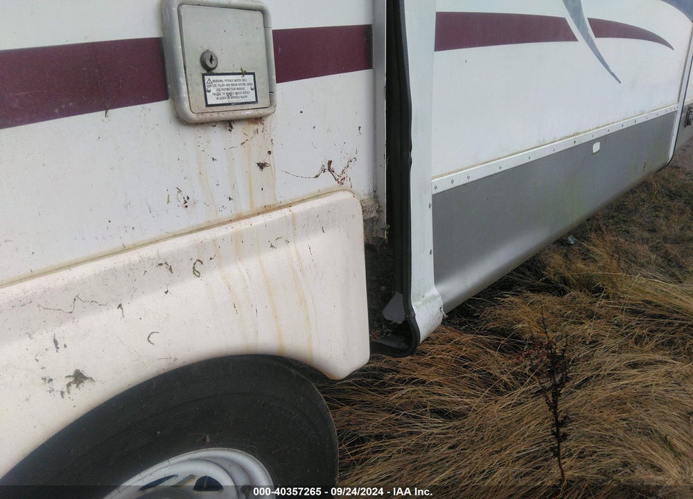 2005 NU-WA HITCHHIKER 5TH WHEEL TRAVEL TRAILER VIN: 1NW32DR005D075358