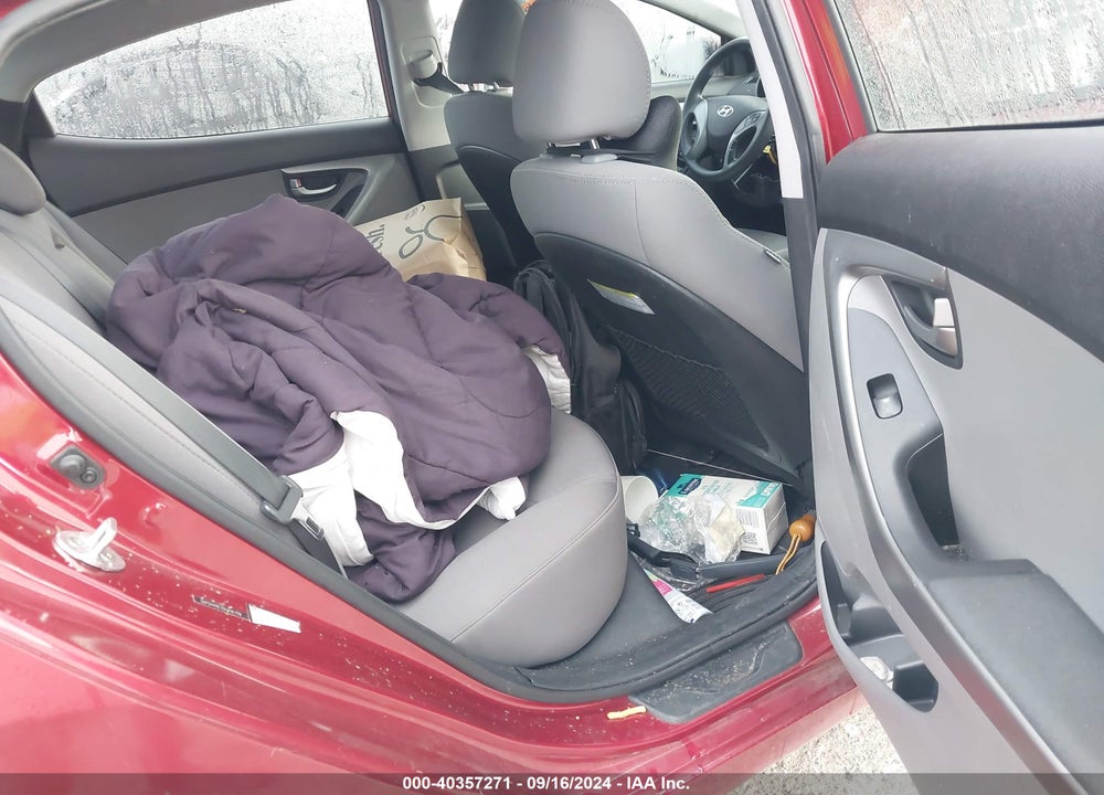 2016 HYUNDAI ELANTRA SE VIN: 5NPDH4AE1GH706709