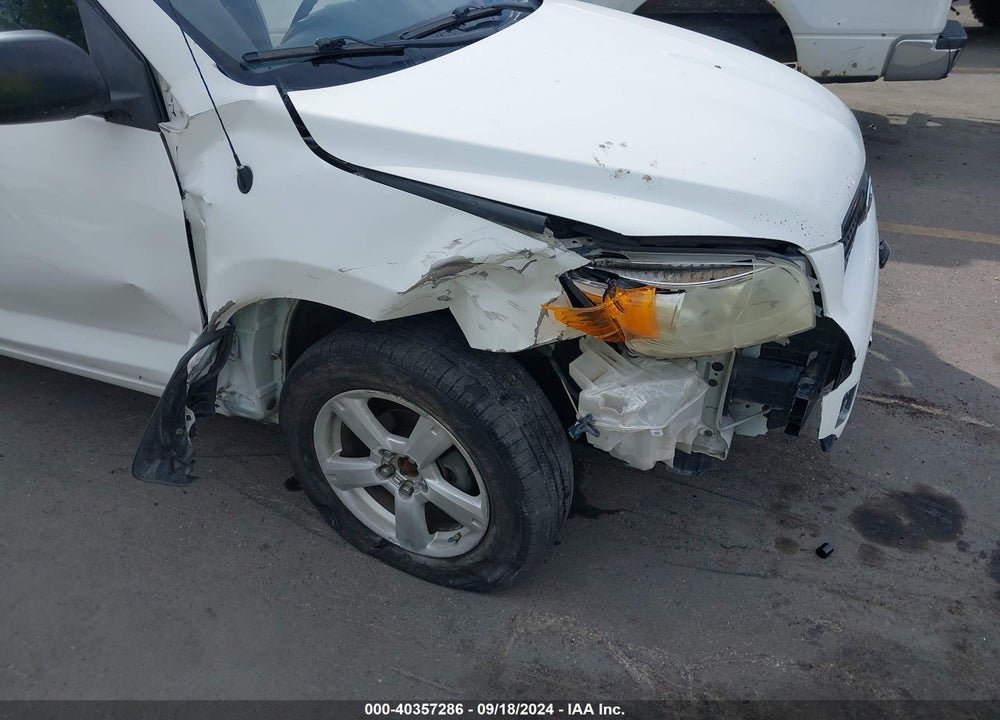 2006 TOYOTA RAV4 VIN: JTMBD33V265040291