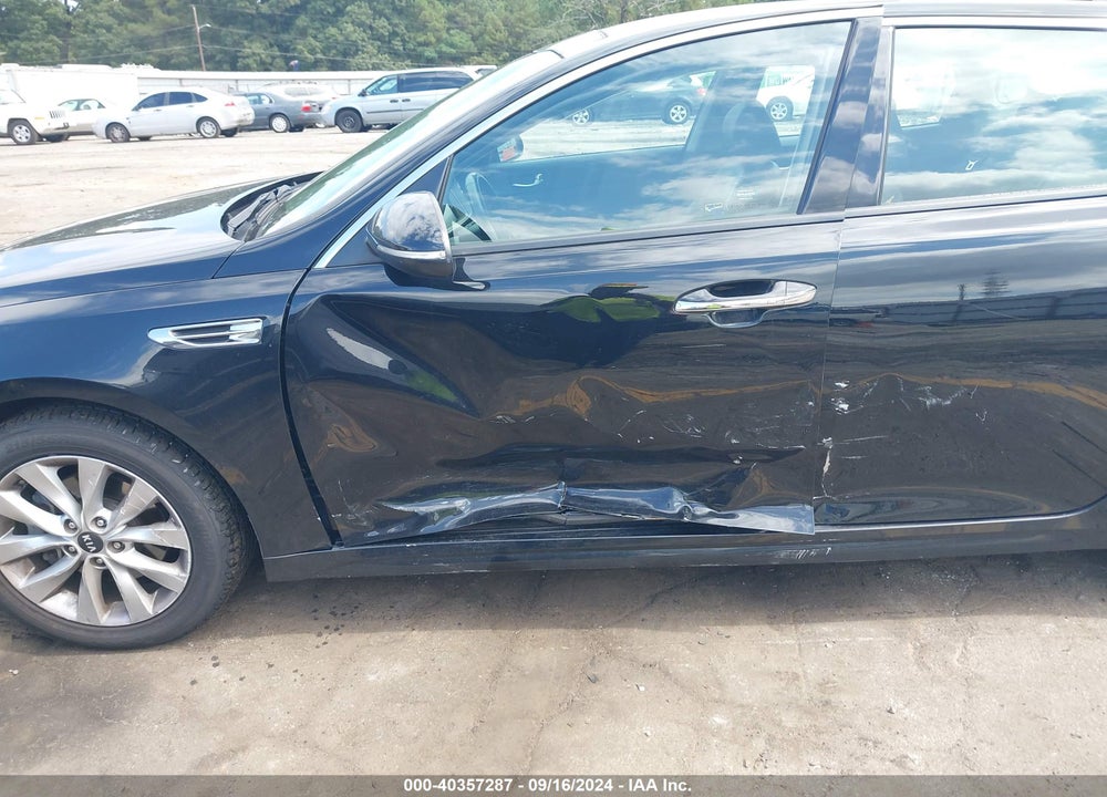 2016 KIA OPTIMA EX VIN: 5XXGU4L31GG110452