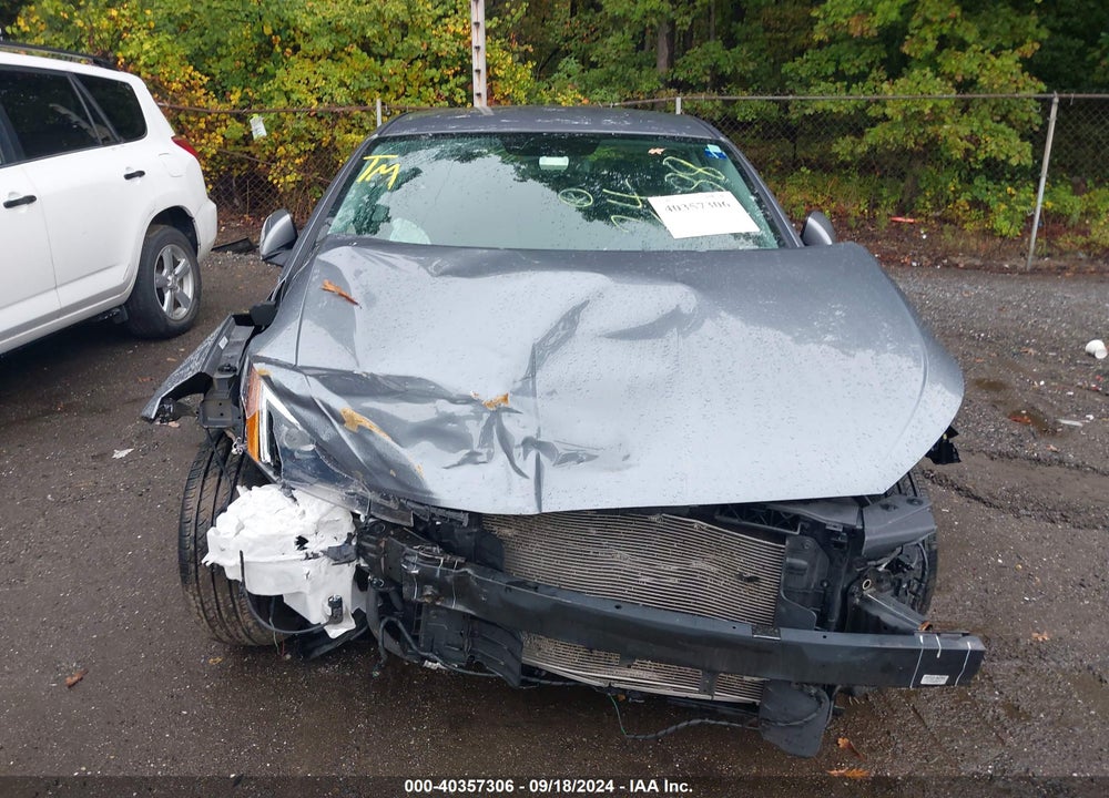 2019 HYUNDAI ELANTRA SE VIN: KMHD74LF7KU814867